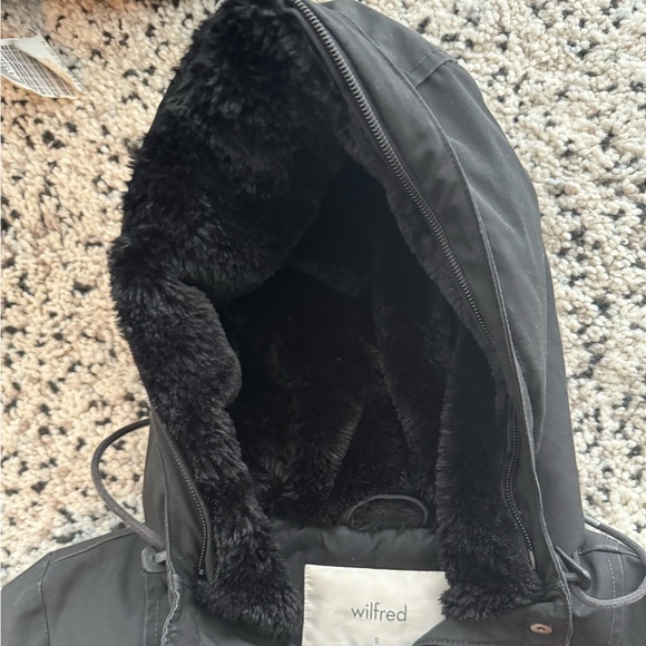 Aritzia jacket - Picture 2 of 3